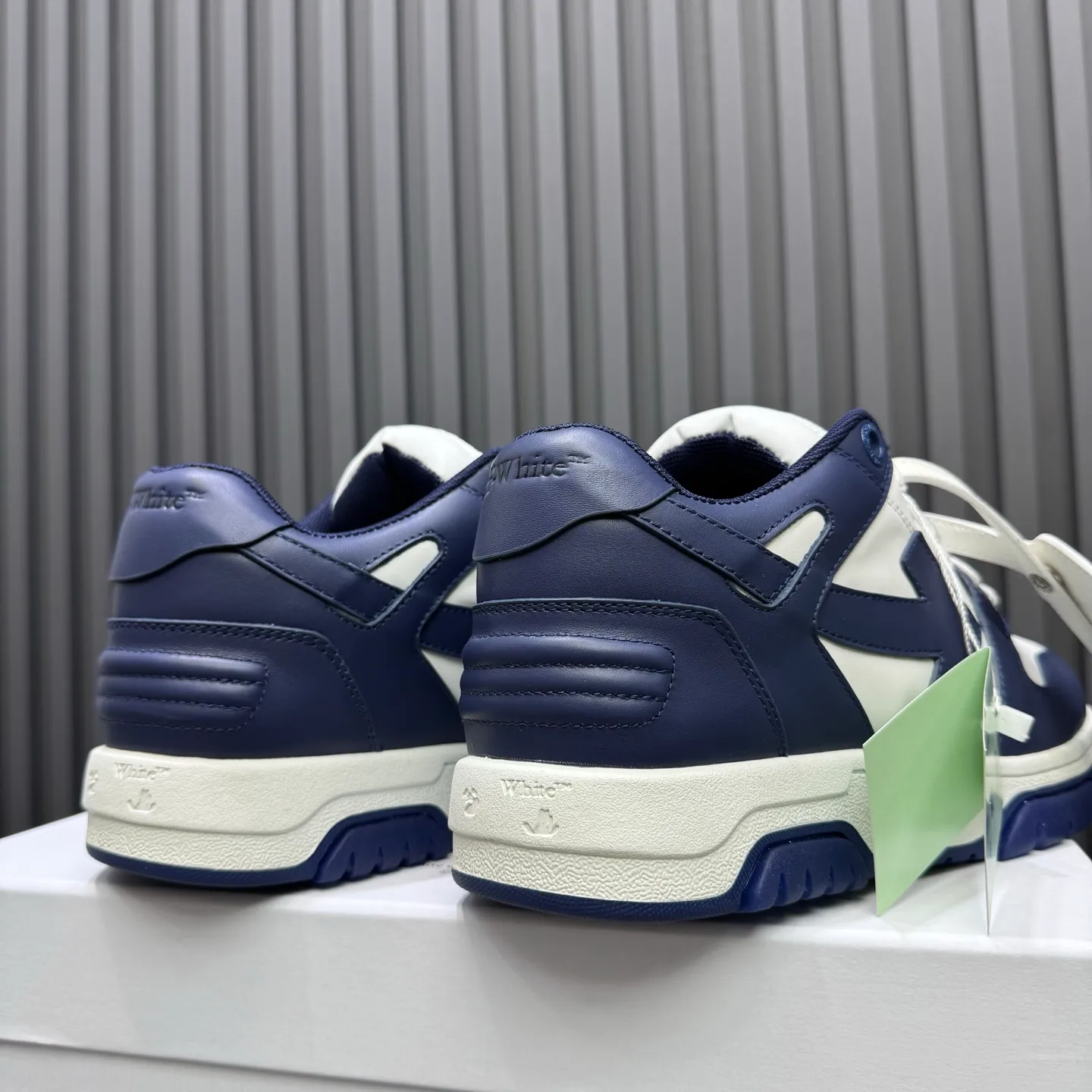 P620 OFF WHITE⚡️Couple model⚡️35-40 women’s model 39-46 men’s model